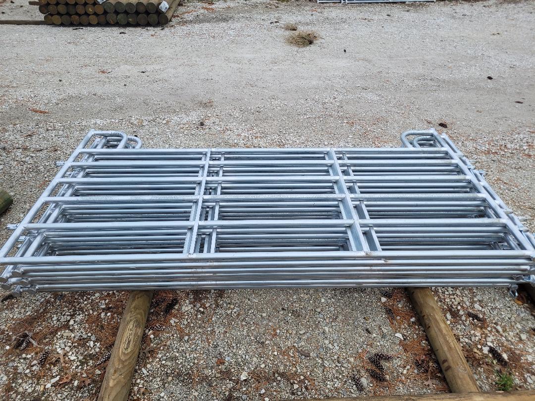 Galvanized 10' corral panel