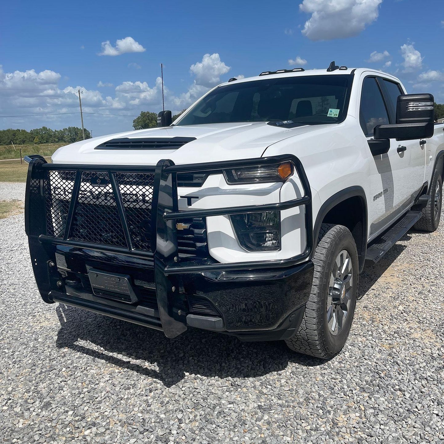 FBC241BLR   Ranch Hand  Legend bumper w/grille guard