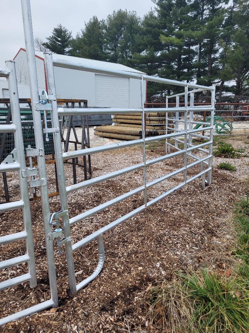 Galvanized 10' corral panel